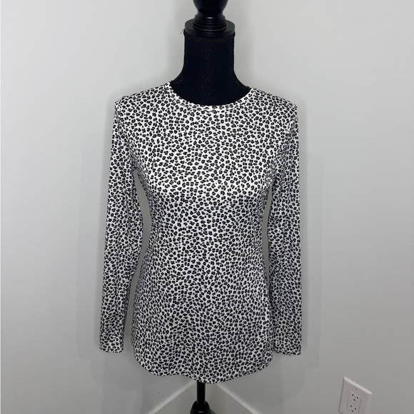Stay Warm by Cuddl Duda Leopard Print Long Sleeve Top (S) - Picture 2 of 5